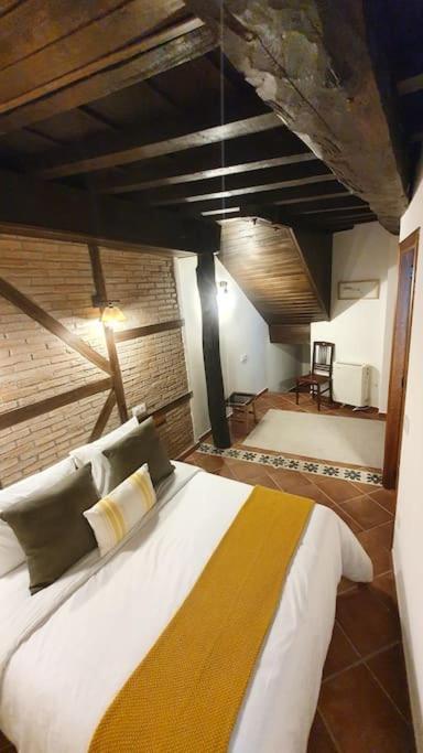 Apartamento Sefardi, Barrio Judio De 埃尔瓦 外观 照片